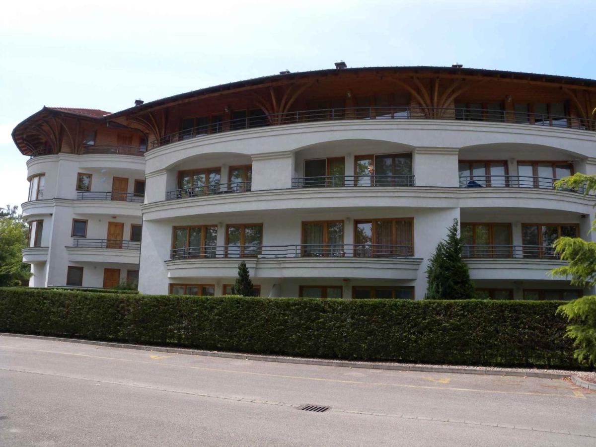 Apartment In Balatonlelle/Balaton 19185 Ngoại thất bức ảnh